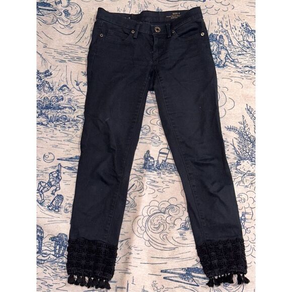 Rare BEAUTIFUL Lilly Pulitzer South Ocean Skinny Jeans, Crop with Lace - Jean Wi - Picture 1 of 13